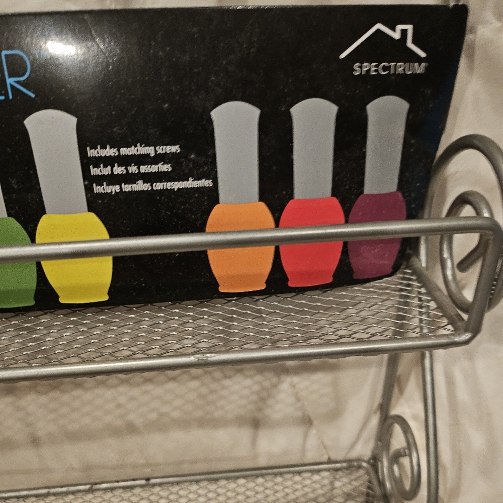 Nail Polish Holder- Spectrum - Picture 4 of 9